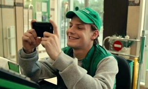 Ученые назвали возраст, когда мы перестаем быть подростками. В это время у многих уже дети ходят в школу