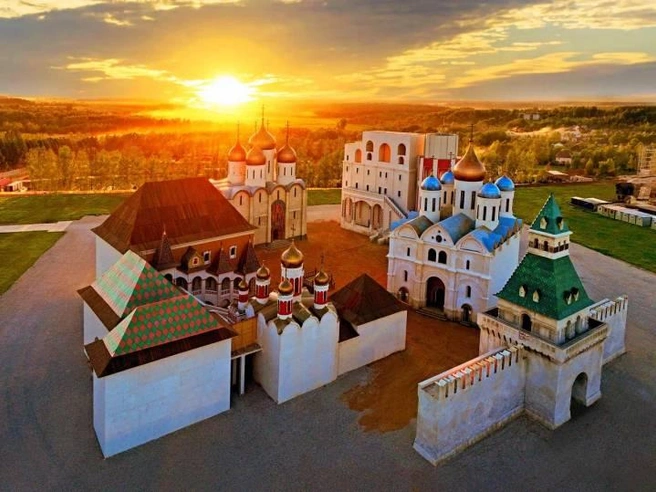 Источник: kinopark.moskino.ru
