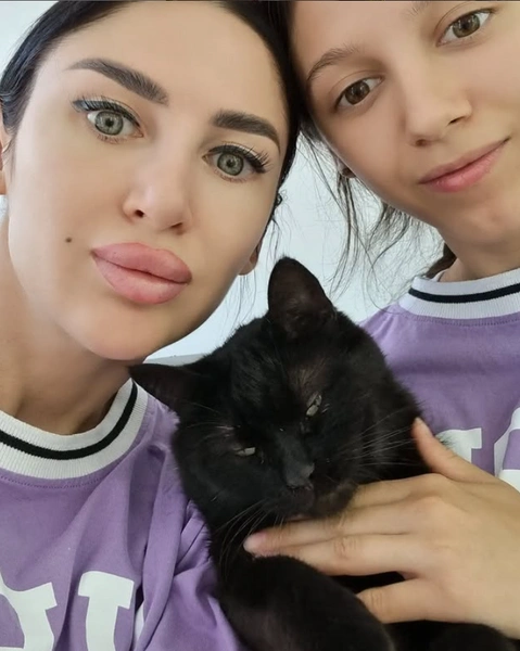 Мама Яна Галина сделала все, чтобы защитить честь дочери