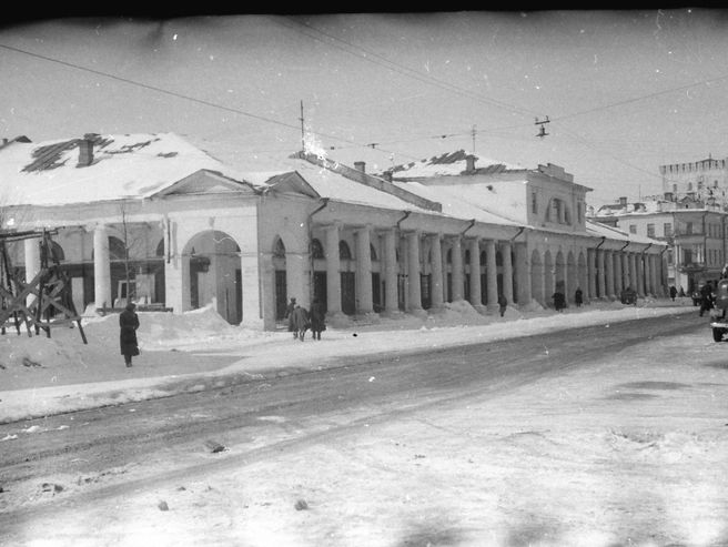 Торговые ряды — один из немногих объектов, чей облик почти не изменился. | Источник: Виктор Латышев / Музей Боевой и Трудовой Славы средней школы № 36