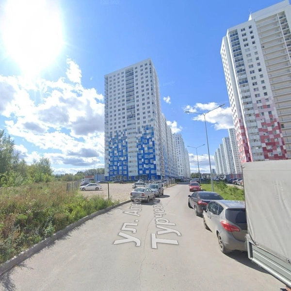 Раньше на месте ТЦ была парковка | Источник: google.ru / maps