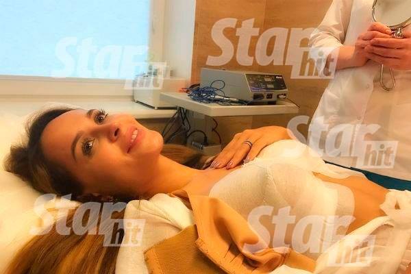 Анна Калашникова старалась не забывать о косметических процедурах во время пребывания в больнице