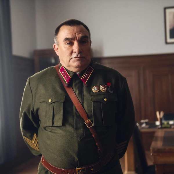 Векслер в фильме «Рослый» 