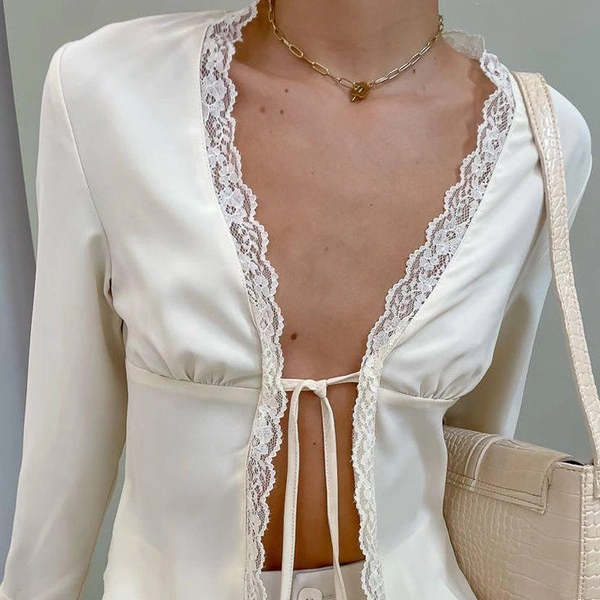 Блузы в пижамном стиле&nbsp;— почему бы и нет | Источник: ru.pinterest.com