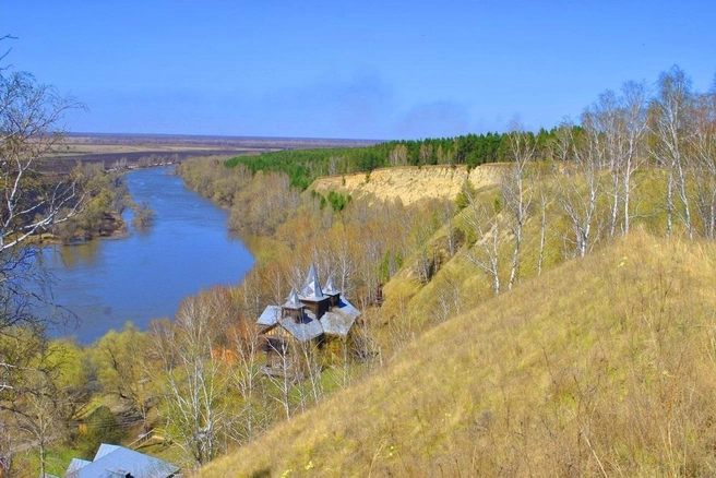Площадь этого уникального памятника природы&nbsp;— 100 гектаров. Здесь тихо и удивительно спокойно круглый год | Источник: Admtyumen.ru