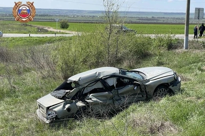 Девушка-водитель на Ставрополье столкнулась с локомотивом