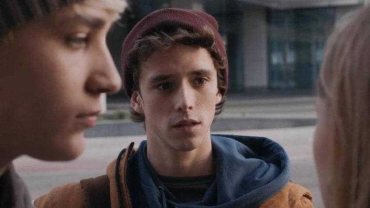 SKAM: оригинал vs ремейки | Источник: Кадр из сериала «Стыд Бельгия»