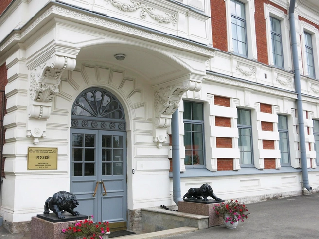 На Обуховском заводе отметили День пожилого человека концертом ретро-музыки | Источник: пресс-служба Обуховского завода