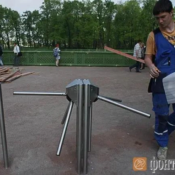 После почти трех лет работ Летний сад открылся — уже совсем не таким, каким его помнили до реставрации | Источник: Михаил Огнев / «Фонтанка.ру»