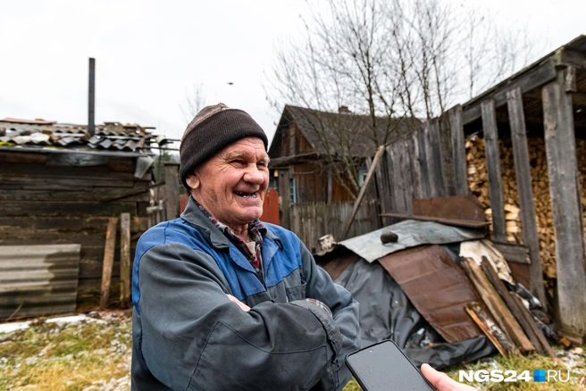 Александр Васильев — житель Верхней Бирюсы | Источник: Мария Ленц / NGS24.RU
