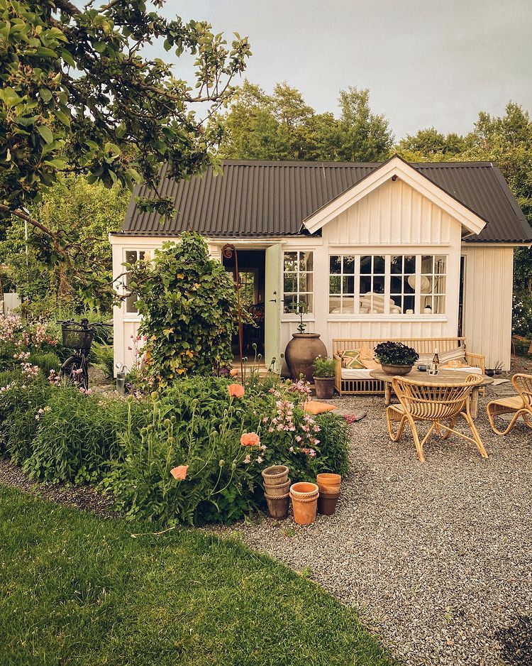 Дачный дом шведского стилиста в Гетеборге — настоящий райский уголок! | Источник: elinlannsjo