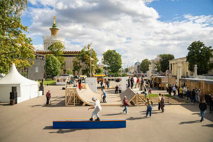 Концерт на крыше, кинопоказы и экскурсии: что посмотреть в День города