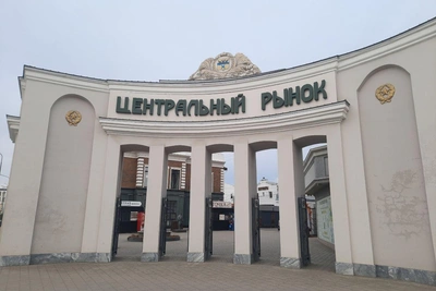 Правительство: реконструкция Центрального рынка не остановит торговлю