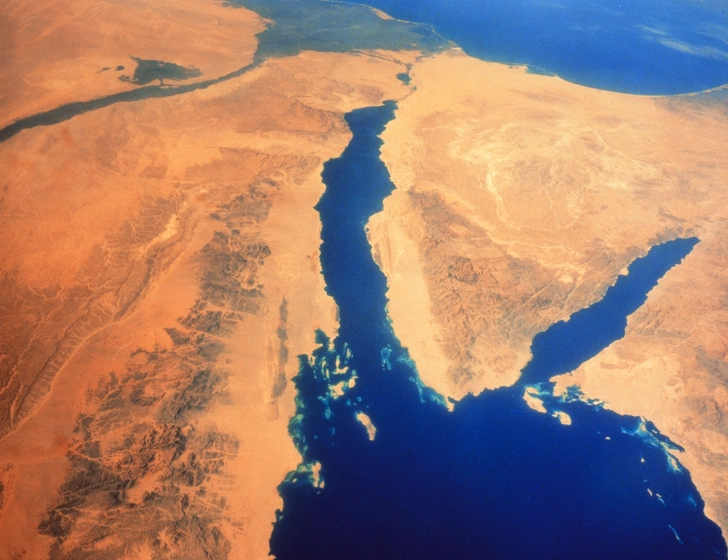 Разлом, разделяющий Африку и Азию, продолжает расширяться