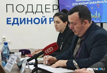 Начальник отдела реализации программ перспективного жилищного строительства и инфраструктурных проектов Минстроя Забайкалья Заира Мирзоева | Источник: Тамара Ван-Фу-Ли / CHITA.RU