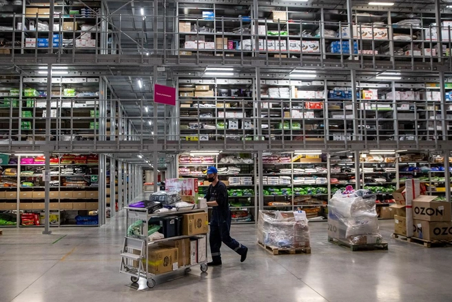 Атаки на склады меняют рынок e-commerce | Источник: Александр Ощепков / NGS.RU