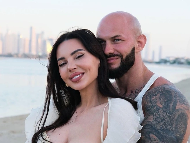 Говорят, Оксана Самойлова подала на развод с Джиганом | Источник: Оксана Самойлова / Vk.com