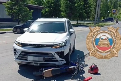 Жительница Балакова на Exeed сбила водителя электроскутера