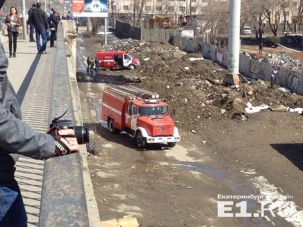 В центре Екатеринбурга готовятся к взрыву мукомольного завода