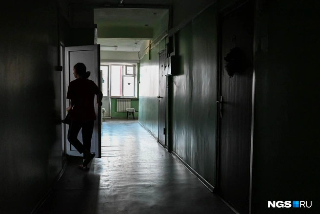 В общежития маневренного фонда люди обычно попадают после того, как лишаются своего жилья | Источник: Ева Михалевская / NGS.RU