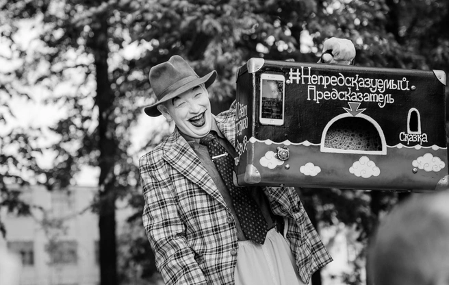 Стала известна дата прощания с уличным артистом Леонидом Ивановым. Вы могли видеть его на Невском