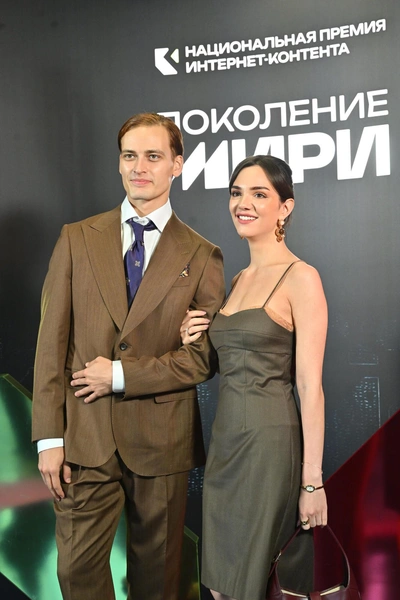 Ильдар Гайнутдинов и Евгения Медведева | www.starhit.ru