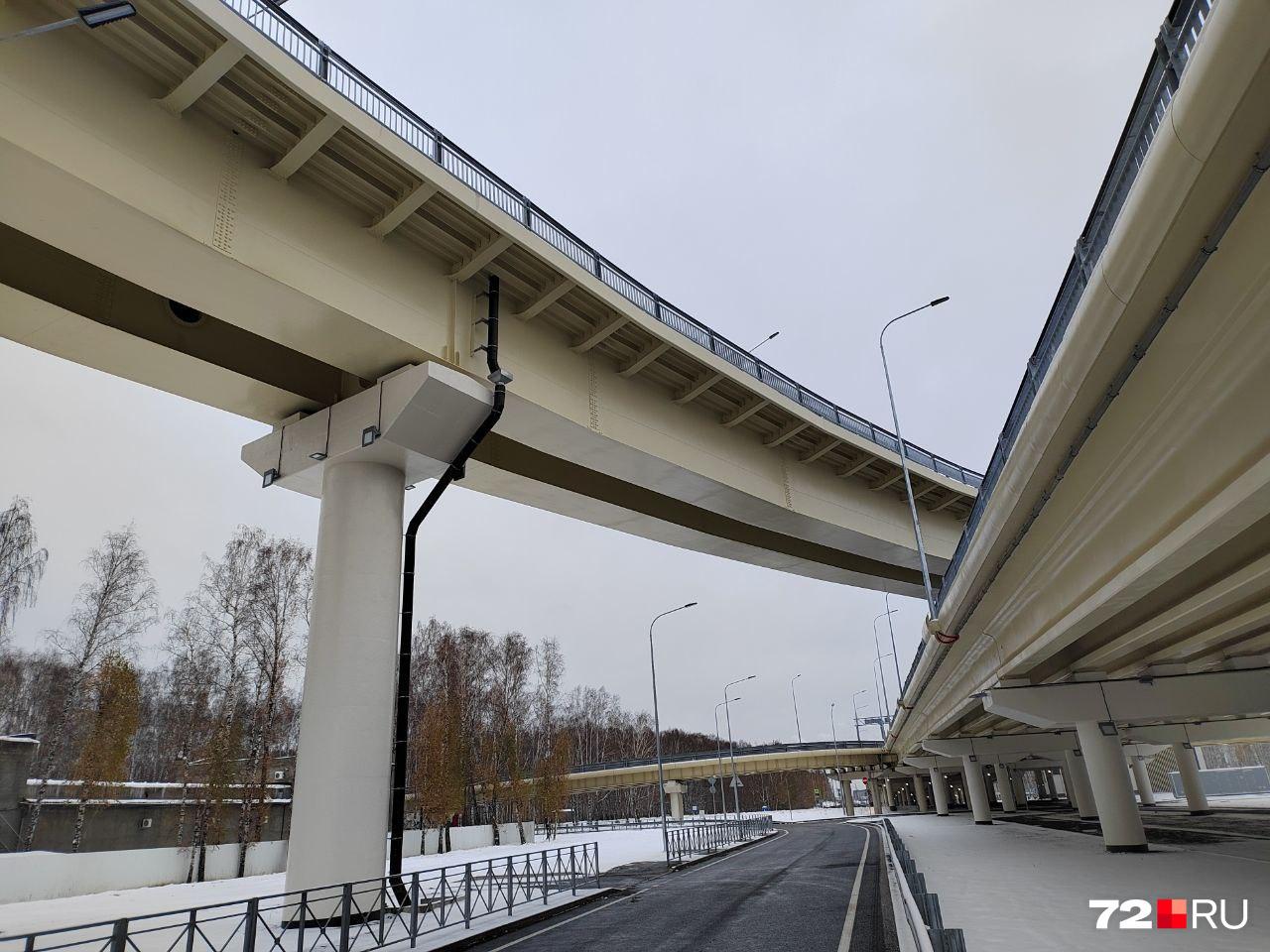 Власти назвали сроки открытия третьего уровня на мегаразвязке в Тюмени 