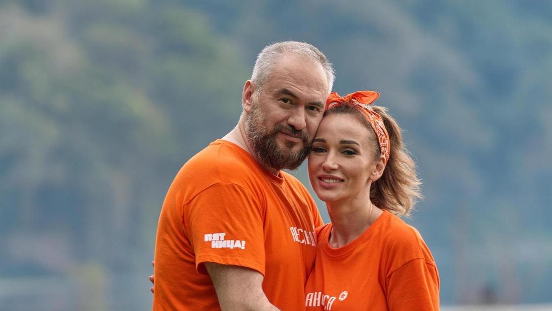 Жастардың әдемі онлайн порносы Лесби порно 40-45 жас