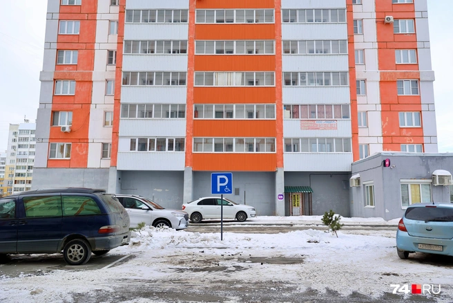 Пункт планируют открыть на цокольном этаже высотки | Источник: Наталья Лапцевич