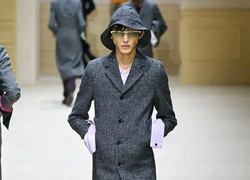 Казахстанец Али Данияров четвертый сезон подряд вышел на подиум в шоу Prada