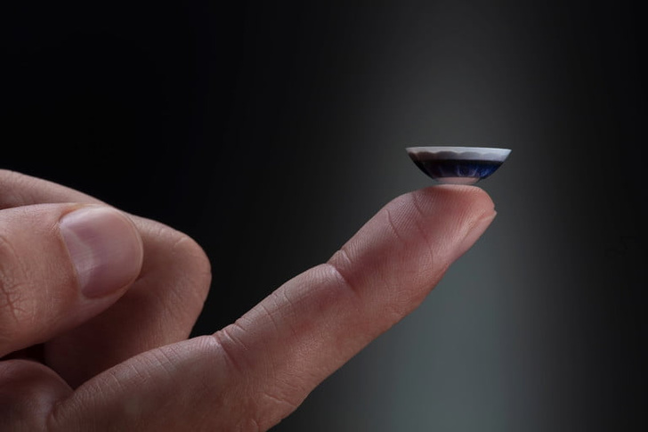 Фото №1 - Американский стартап разрабатывает контактные линзы с дополненной реальностью