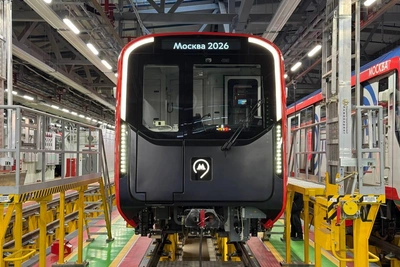 Первый поезд «Москва-2026» вышел на линию метро