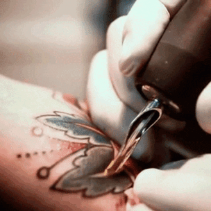 Первая татуировка: самые красивые эскизы в стиле акварели