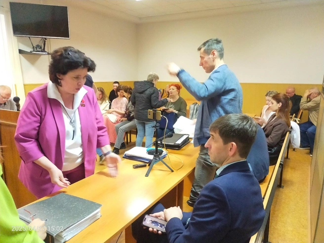 Это не первая попытка активистов оспорить изменение маршрута автодороги | Источник: Наталья Оськина