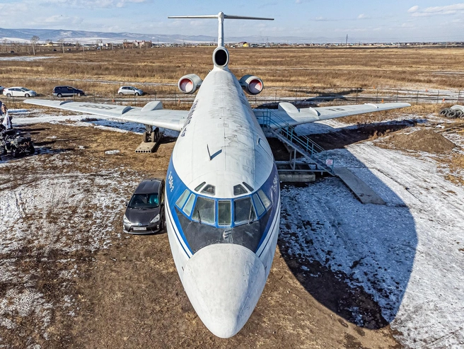 Списанный Ту-154б-2 на стоянке в Чите | Источник: Олег Фёдоров / CHITA.RU