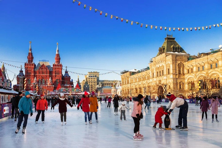 Где в Москве покататься на коньках: лучшие катки, которые обязательно стоит посетить