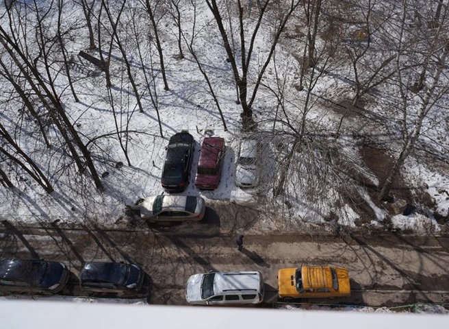 СКР проводит проверку по факту падения рязанца с крыши 9-этажки | ya62.ru