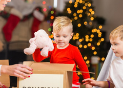 Почему от подарков в детские дома больше вреда, чем пользы