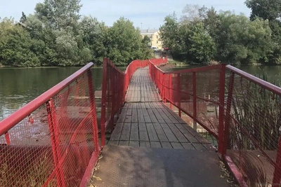 Понтонный мост на Ломовской снова доступен