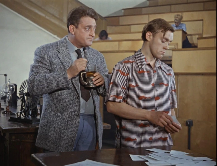 Источник: фильм «Операция „Ы“ и другие приключения Шурика» (1965)