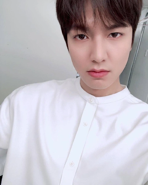 Источник: @actorleeminho