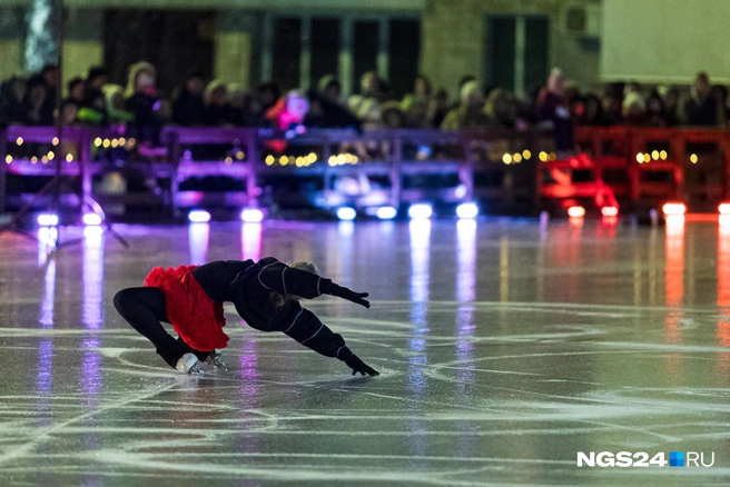 Точно не падает! | Источник: Мария Ленц / NGS24.RU