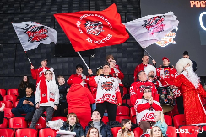 Но болельщиков «Ростова», естественно, было больше | Источник: Евгений Вдовин / 161.RU