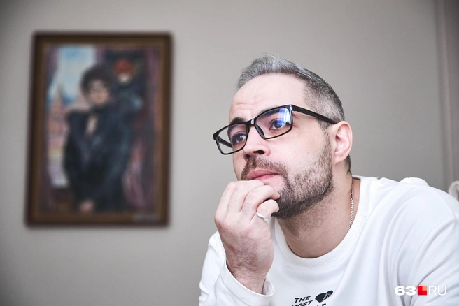 Алексей, помимо «Гамлета», занят еще в 16 спектаклях, которые с успехом идут на сцене драмтеатра | Источник: Роман Данилкин / 63.RU
