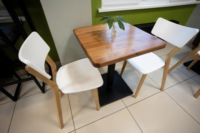 Северянка ударила стулом администратора бара, защищая мужа