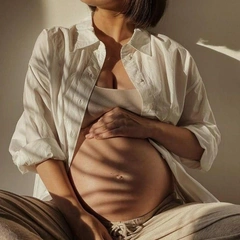 Во время беременности чешутся ладони и живот — почему это может быть опасным симптомом