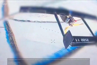 ПВО сбивает украинские дроны: уникальное видео из Черноземья