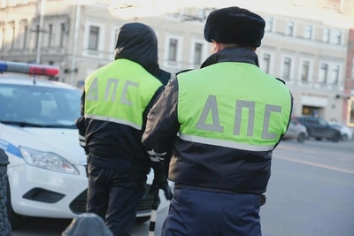 В Находке мотоциклист врезался в автобус