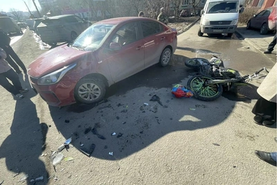 Подростки на мотоцикле попали в ДТП в Рязани