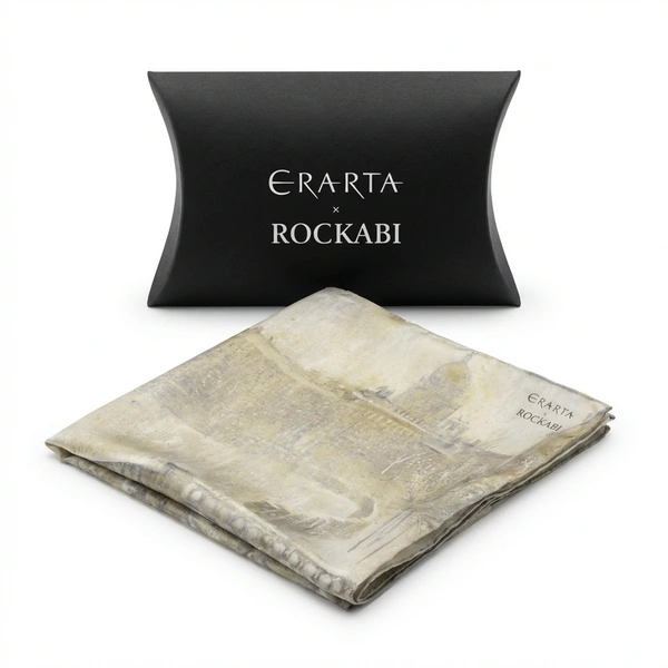 Rockabi x Эрарта: арт-платки о Петербурге и роскоши созерцанияПремиальный бренд одежды Rockabi и музей современного искусства Эрарта представили арт-коллаборацию «Роскошь созерцания» — историю о Петербурге как о состоянии души и искусстве как части повседневной жизни. В коллаборации образы Северной столицы воплощаются в аксессуарах, где тактильность ткани превращается в продолжение картины, а мода становится спокойным диалогом с городом.